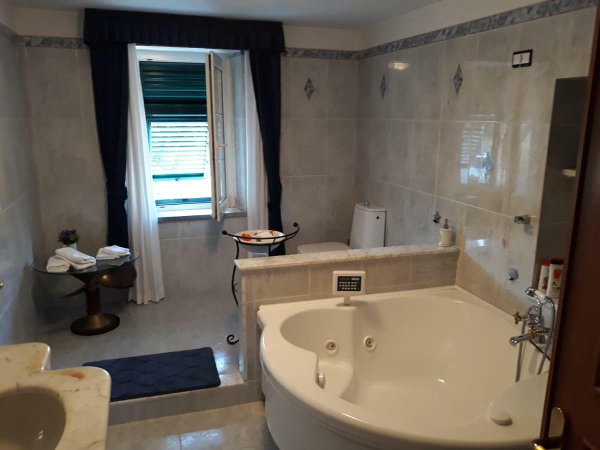 לה ספציה La Villa מראה חיצוני תמונה